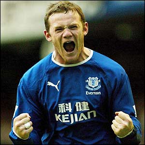  Everton's Wayne Rooney scores the only goal of the game as Everton beats Portsmouth