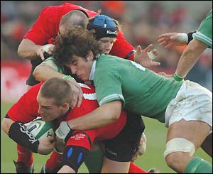 Lock Donnacha O'Callaghan impresses for Ireland in the opening half but is forced off with a knee injury before half-time