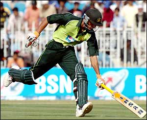 Yasir Hameed takes a run