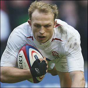 Matt Dawson scores the games first try