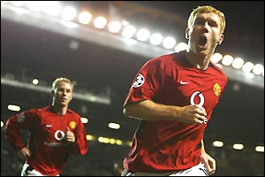 Paul Scholes scores with a trademark near post header after excellent work from John O'Shea