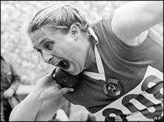 Tamara Press ready to shot put