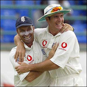 Nasser Hussain and Michael Vaughan celebrate