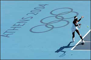 Venus Williams eases through her first round match at the Olympics