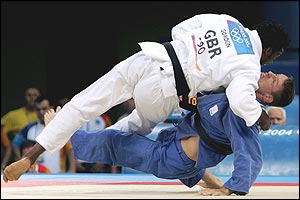 Winston Gordon (white) loses his repecharge against Mark Huizinga 