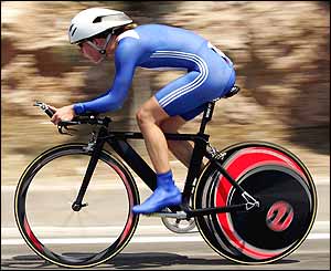 Cooke competes in the women's road cycling individual time trial