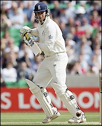 Marcus Trescothick looks to improve on the 12 runs he scored in the last Test