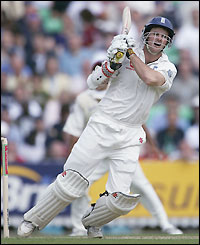 Andrew Strauss makes 14 before falling to Jermaine Lawson shortly before lunch