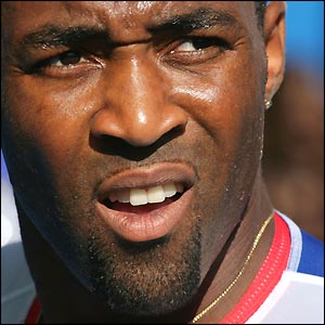 Darren Campbell is out of the 100m after only managing fourth in his heat