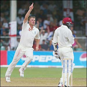 Andrew Flintoff finishes the innings with figures of 2-20