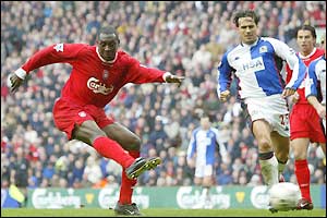 Emile Heskey scores Liverpool's final goal