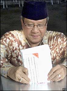 Parliamentary speaker Akbar Tandjung