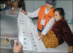 Voter cast ballot in hospital
