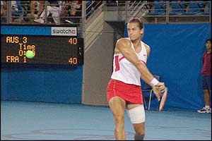 John N Cotzias photo of French tennis player Amelie Mauresmo