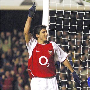 Jose Reyes celebrates after giving Arsenal the lead