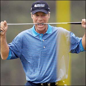 Ben Crenshaw feels the pressure on day one