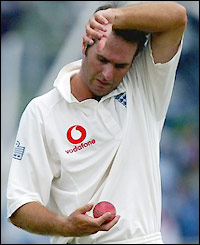 Michael Vaughan's side endure a tough morning in the field