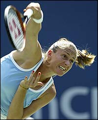 Pierce serves to Sharipova