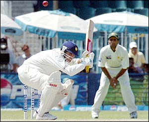 Ganguly shows no rustiness as he returns to the Test arena after an injury lay-off