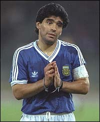 Maradona pleads with the referee during the 1990 World Cup final
