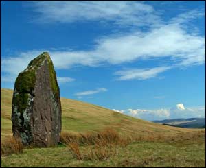The bronze age standing stone Maen Llia, north of Ystradfellte in the Brecon Beacons (Gerwyn Gibbs)
