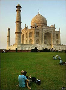 General view of Taj Mahal