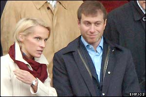 Chelsea owner Roman Abramovich watches the game with his wife