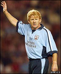 Gordon Strachan returns to the St Mary's Stadium 