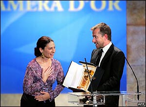 British actor Tim Roth awards Israeli director Keren Yedeya the Camera d'Or prize