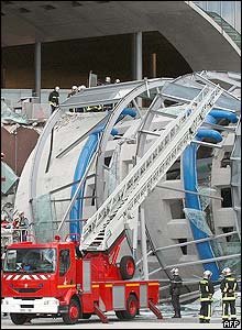Site of roof collapse at Charles de Gaulle