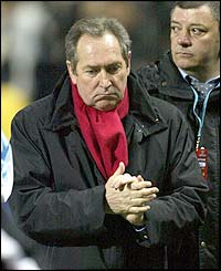 Gerard Houllier rues his side's defeat at Marseille in the Uefa Cup in 2004