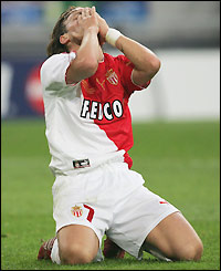 Lucas Bernardi misses a good chance for Monaco