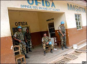 UN troops guard a deserted border checkpoint in Bukavu