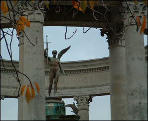 The war memorial in the gardens behind Cardiff City Hall (Nathan Collins)