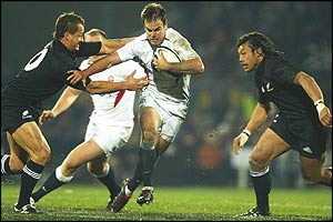 Returning fly-half Charlie Hodgson charges forth