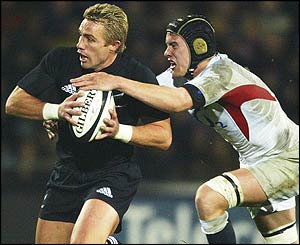 Chris Jones tackles Justin Marshall