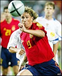 Spain registers the most shots at goal with 13 and four on target as Russia manage seven shots on goal