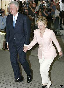 Bill Clinton and his wife Senator Hillary Rodham Clinton arrive at the Metropolitan Museum of Art