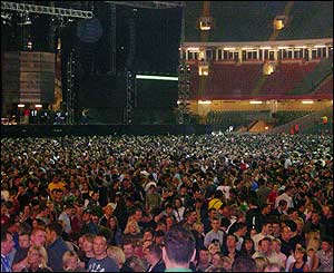 The Red Hot Chili Peppers in the Millennium Stadium