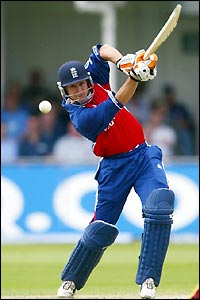 Geraint Jones hit his shots