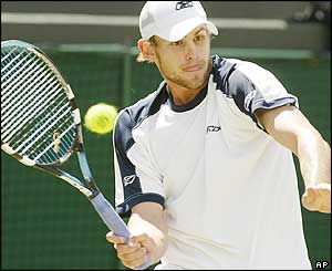 Roddick reaches his first Wimbledon final with a 6-4 4-6 7-5 7-5 win over Mario Ancic