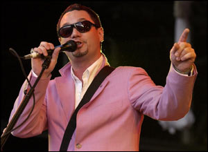 Huey from the Fun Lovin' Criminals