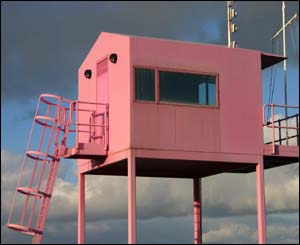 The pink lookout at Cardiff Bay Barrage (Helen Cullen)