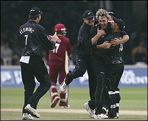 Daniel Vettori of New Zealand