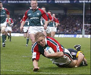Leicester's Lewis Moody dives over for a try