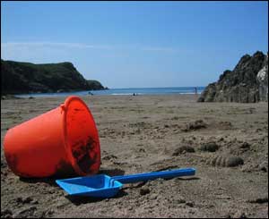 Sandcastles in St David's (Finn Beales)