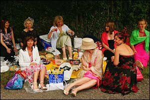 A group of ladies enjoy a picnic