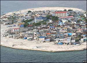 Kandolhudhoo island (Photo released by Greenpeace)