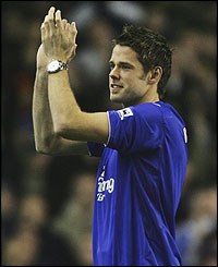 James Beattie applauds the Everton fans