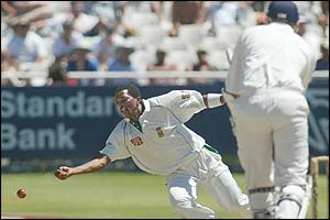 Makhaya Ntini dropd Steve Harmison